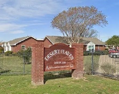 2250 W 15th St - Photo Thumbnail 1