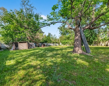 968 Garapan Street - Photo Thumbnail 34