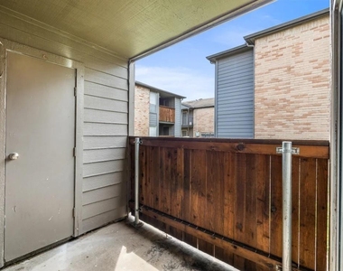 11715 S Glen Drive - Photo Thumbnail 20