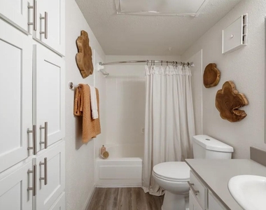 11715 S Glen Drive - Photo Thumbnail 8