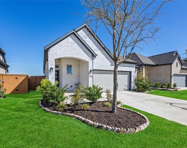 21130 Garden Palm Drive - Photo Thumbnail 1