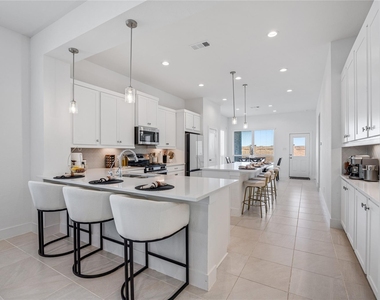 21130 Garden Palm Drive - Photo Thumbnail 4