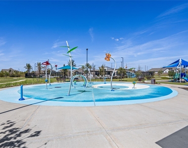 21130 Garden Palm Drive - Photo Thumbnail 26
