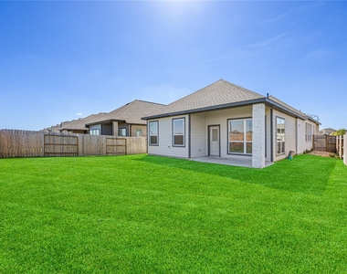 21130 Garden Palm Drive - Photo Thumbnail 23