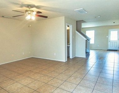 7419 Kennemer - Photo Thumbnail 23