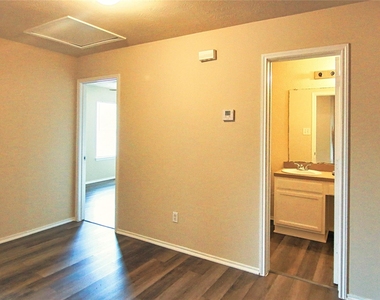 7419 Kennemer - Photo Thumbnail 7
