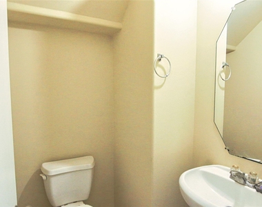 7419 Kennemer - Photo Thumbnail 25