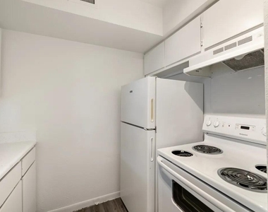 11715 S Glen Drive - Photo Thumbnail 2