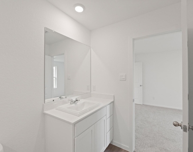 925 Sutherland Falls Street - Photo Thumbnail 4