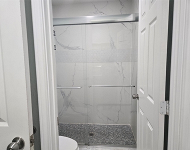 22061 Russell Drive - Photo Thumbnail 7