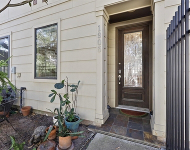 1905 Summer Street - Photo Thumbnail 20