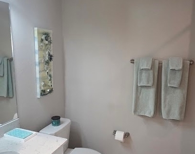 10520 Casella Way - Photo Thumbnail 19