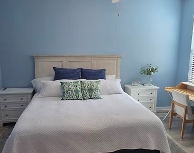 10520 Casella Way - Photo Thumbnail 18