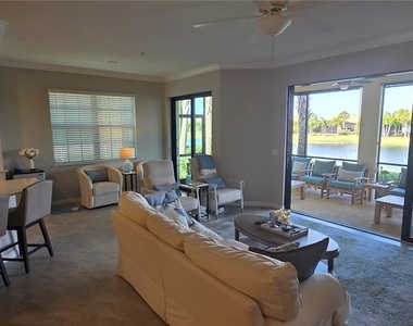 10520 Casella Way - Photo Thumbnail 1