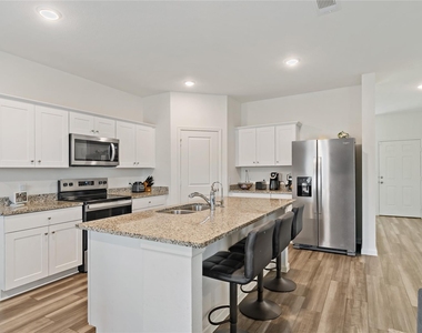 21568 Rolling Streams Drive - Photo Thumbnail 4