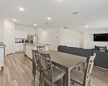 21568 Rolling Streams Drive - Photo Thumbnail 6