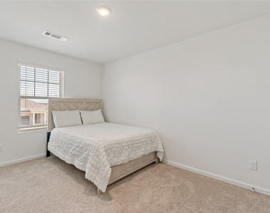21568 Rolling Streams Drive - Photo Thumbnail 17