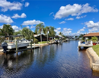 6187 Island Park Court - Photo Thumbnail 1