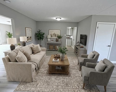 5902 Willow Glen Drive - Photo Thumbnail 2