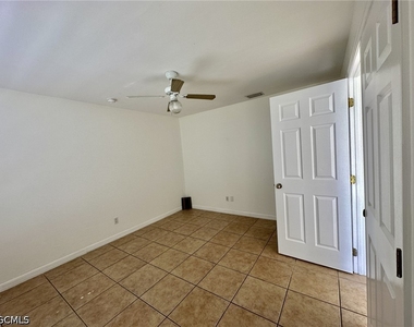 4317 Sw Santa Barbara Place - Photo Thumbnail 12