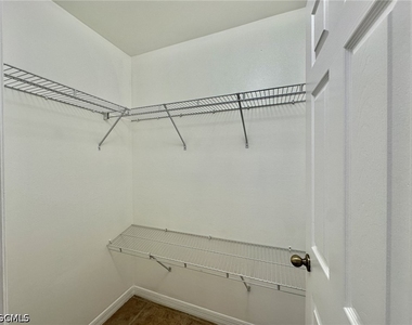 4317 Sw Santa Barbara Place - Photo Thumbnail 14