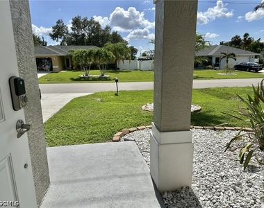 4317 Sw Santa Barbara Place - Photo Thumbnail 8