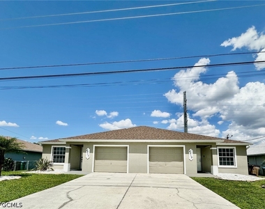 4317 Sw Santa Barbara Place - Photo Thumbnail 4