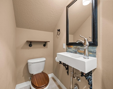 1162 Hempstead Villa Lane - Photo Thumbnail 4