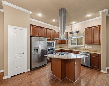 1162 Hempstead Villa Lane - Photo Thumbnail 3