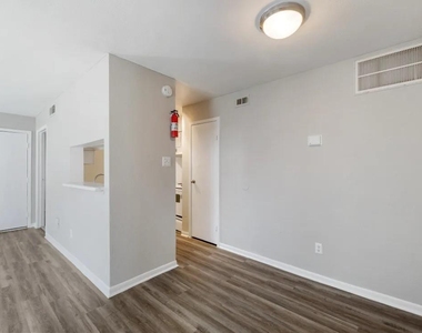 11715 S Glen Drive - Photo Thumbnail 14