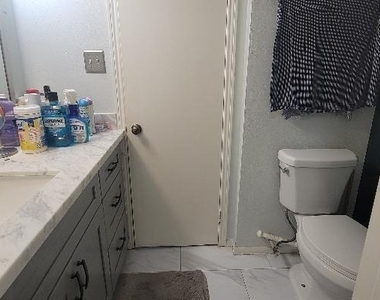 14333 Memorial Drive - Photo Thumbnail 9