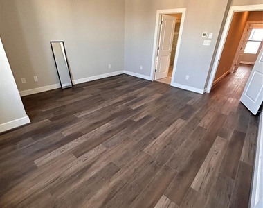 211 Milby Street - Photo Thumbnail 25
