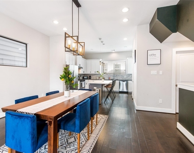 211 Milby Street - Photo Thumbnail 4