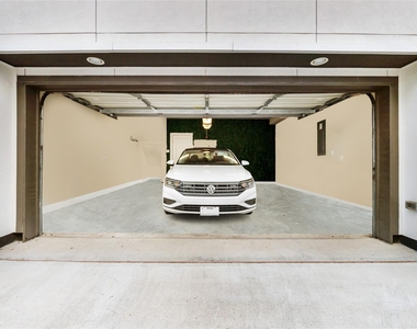 211 Milby Street - Photo Thumbnail 28