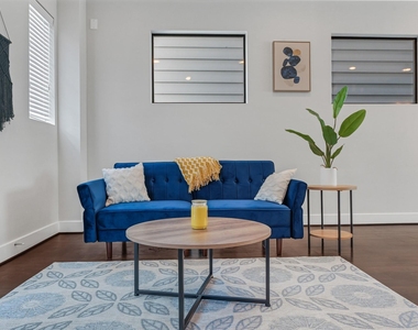 211 Milby Street - Photo Thumbnail 12