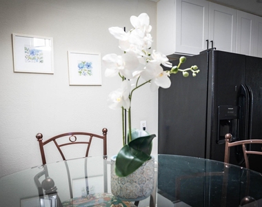 4356#a Phlox St Street - Photo Thumbnail 17