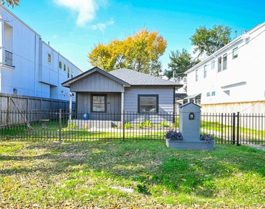 1507 Laird Street - Photo Thumbnail 17