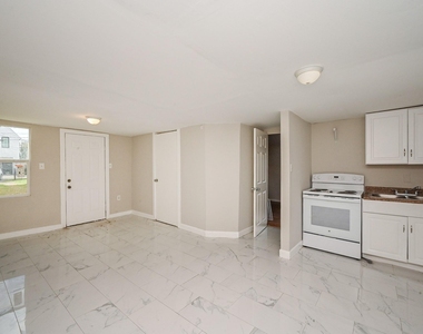 1507 Laird Street - Photo Thumbnail 15