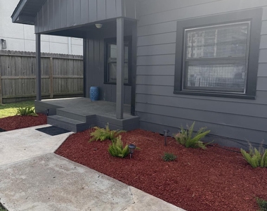 1507 Laird Street - Photo Thumbnail 18