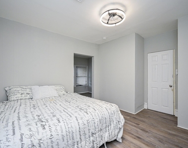 1507 Laird Street - Photo Thumbnail 11