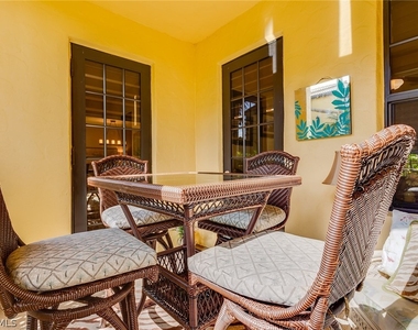 9088 Chula Vista Street - Photo Thumbnail 18