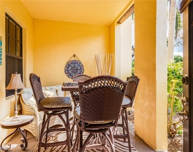 9088 Chula Vista Street - Photo Thumbnail 16