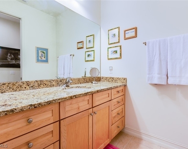 9088 Chula Vista Street - Photo Thumbnail 27
