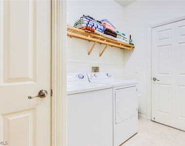 9088 Chula Vista Street - Photo Thumbnail 29