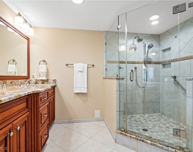 7515 Pelican Bay Boulevard - Photo Thumbnail 23
