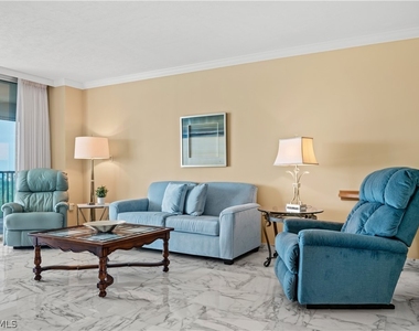 7515 Pelican Bay Boulevard - Photo Thumbnail 13