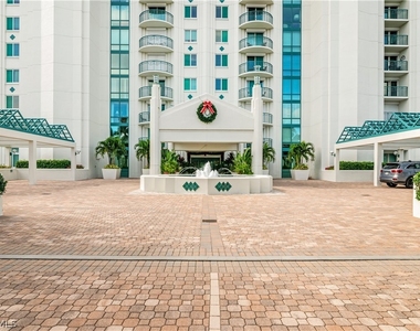 7515 Pelican Bay Boulevard - Photo Thumbnail 1