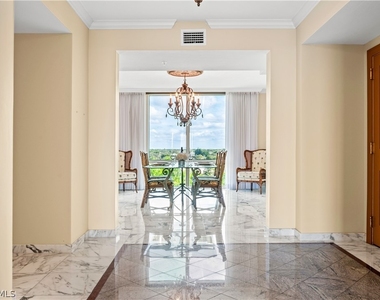 7515 Pelican Bay Boulevard - Photo Thumbnail 4
