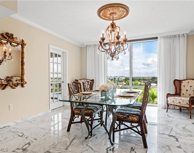 7515 Pelican Bay Boulevard - Photo Thumbnail 5
