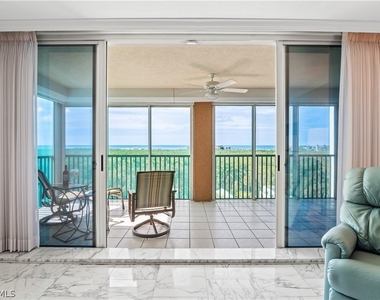 7515 Pelican Bay Boulevard - Photo Thumbnail 16